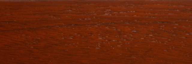 Meranti z widocznym usłojeniem drewna